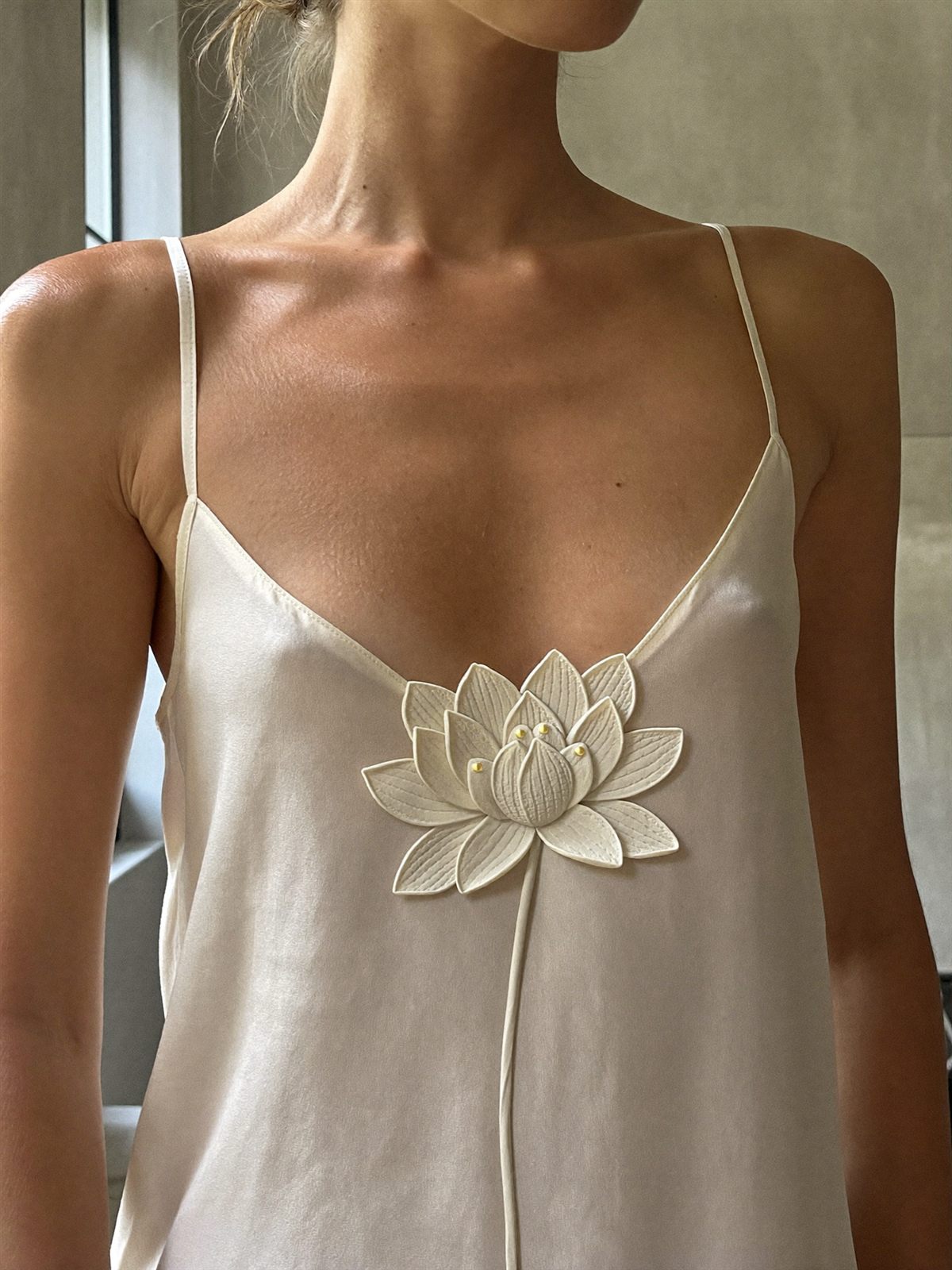 Ivory silk camisole with stitched neckline